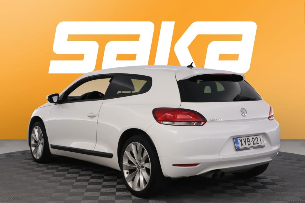 VOLKSWAGEN Scirocco 2010