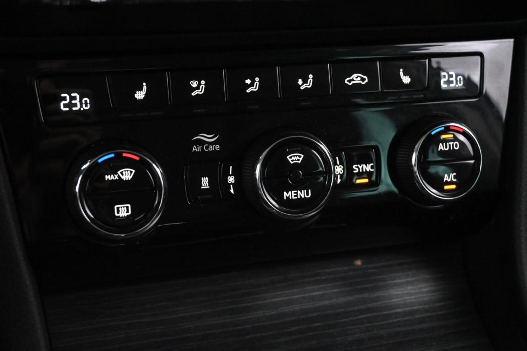 SKODA Superb 2022
