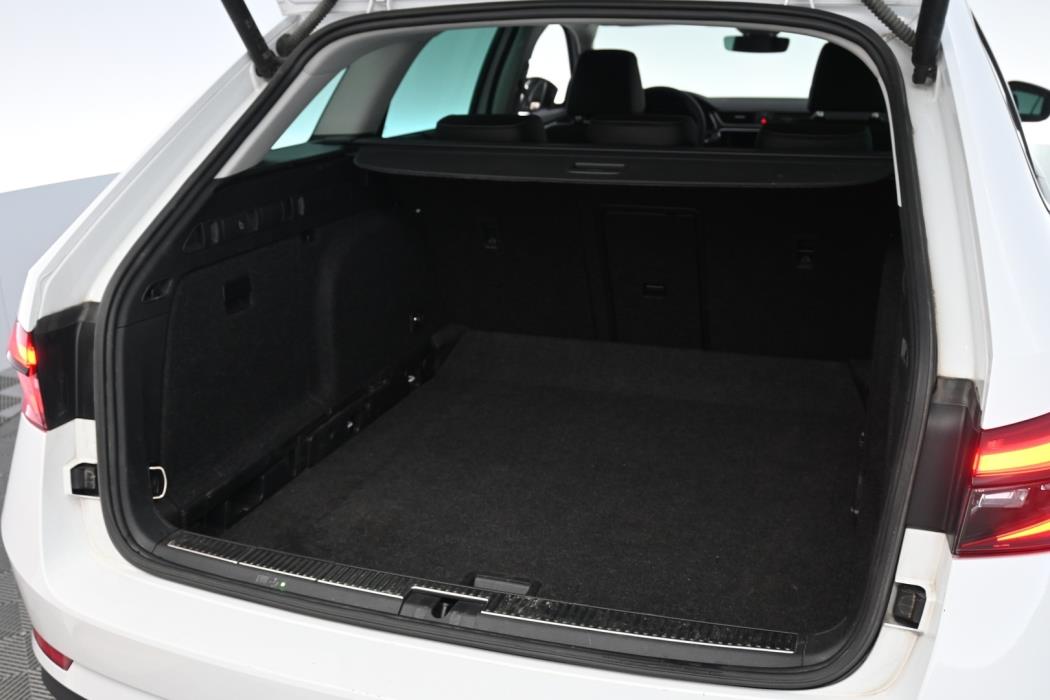 SKODA Superb 2022