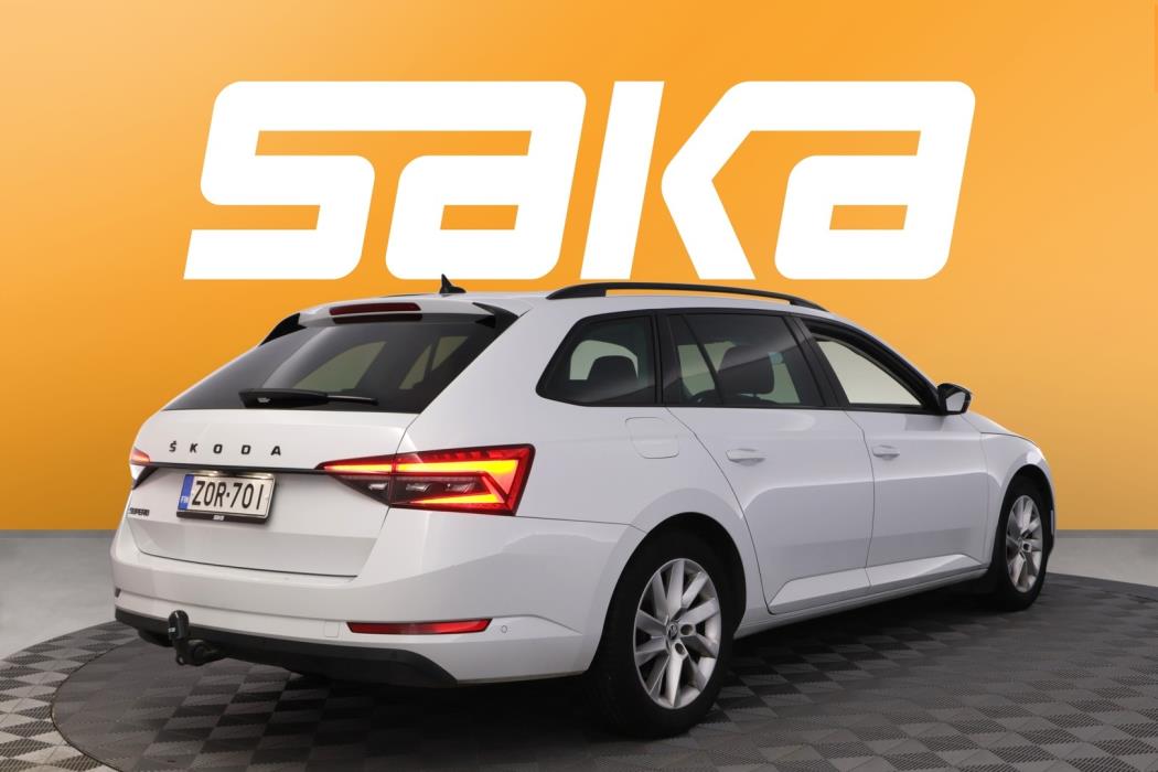 SKODA Superb 2022