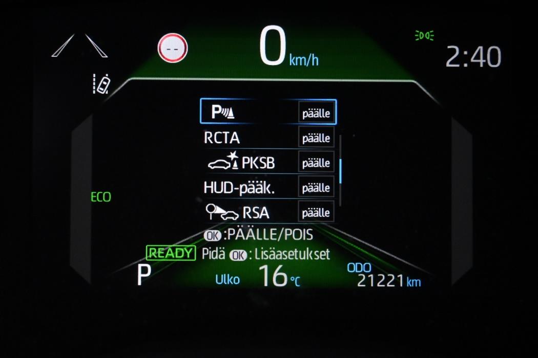 TOYOTA Yaris Cross 2023