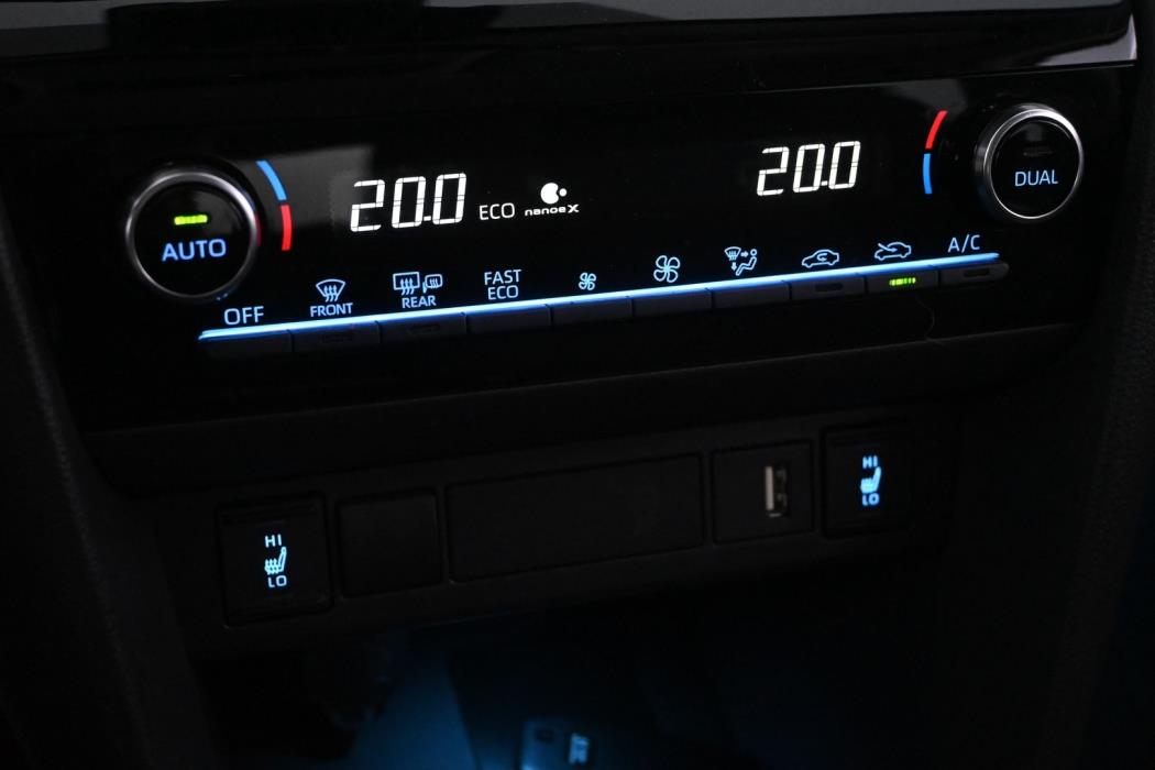 TOYOTA Yaris Cross 2023