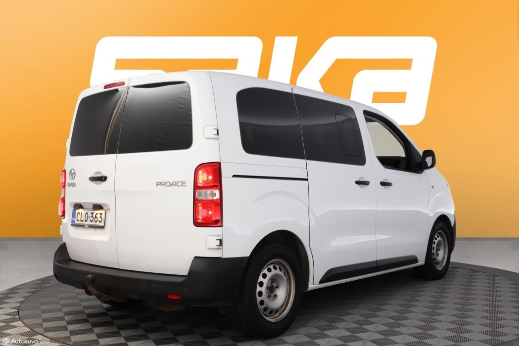 TOYOTA Proace Verso 2018