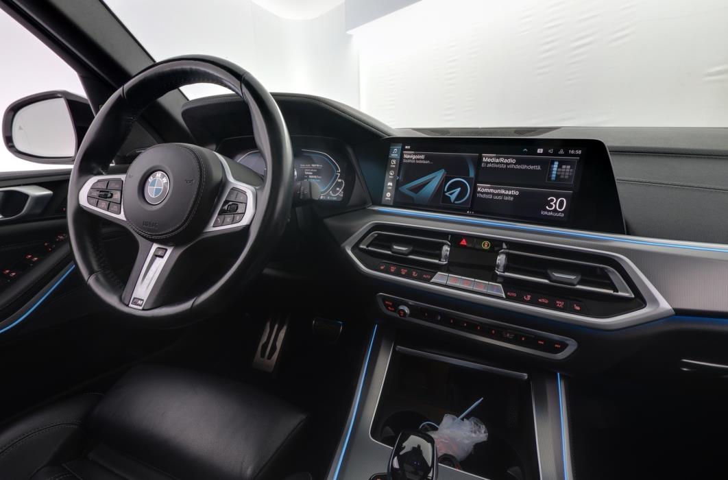 BMW X5 2021
