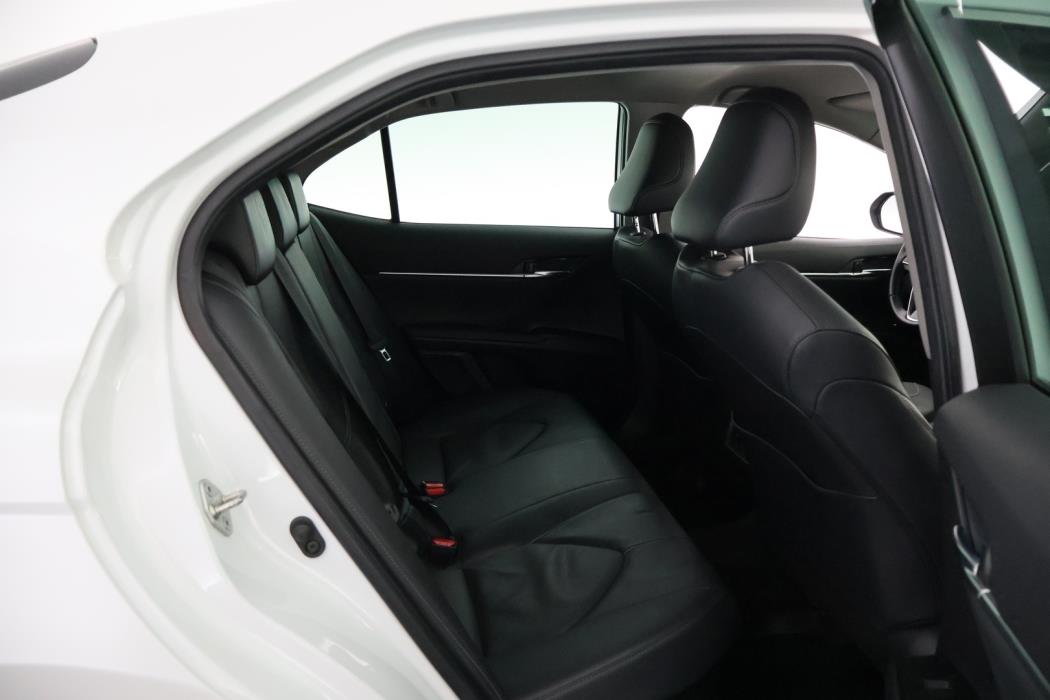 TOYOTA Camry 2023