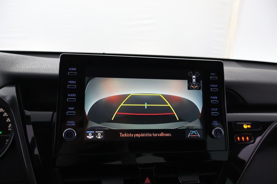 TOYOTA Camry 2023