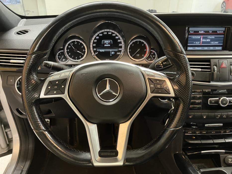 MERCEDES-BENZ E 2013