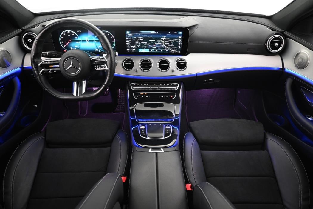 MERCEDES-BENZ E 2022