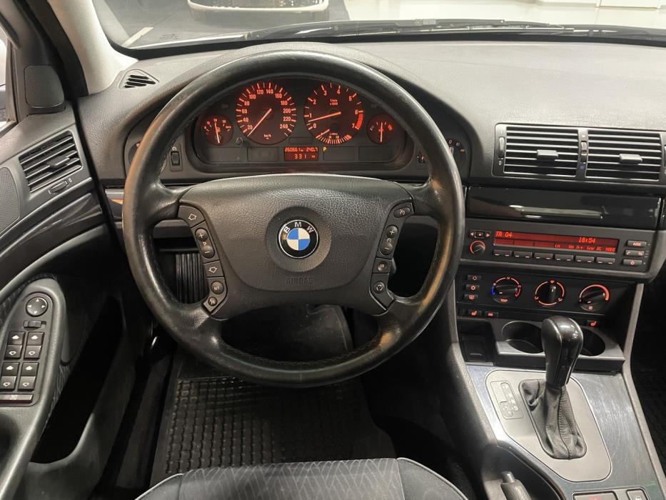 BMW 525 2003