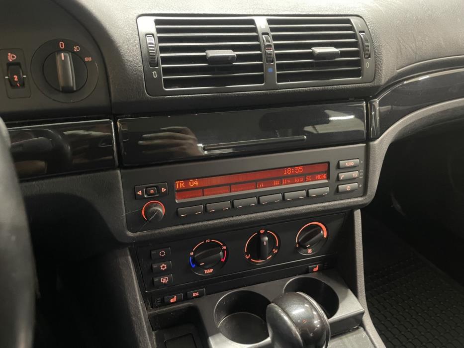 BMW 525 2003