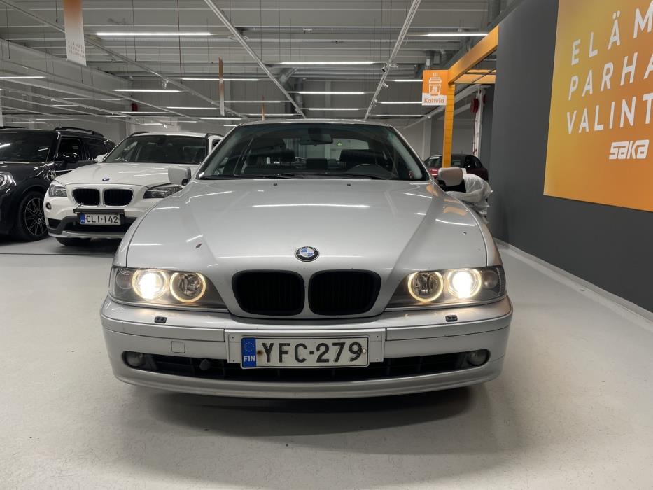 BMW 525 2003