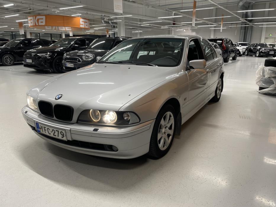 BMW 525 2003