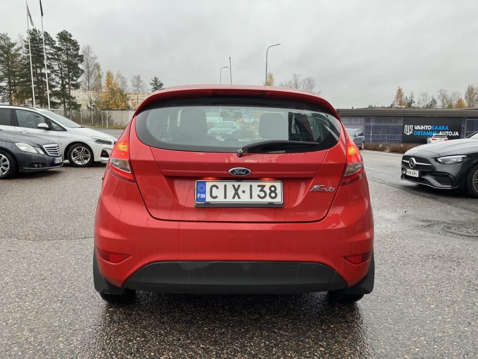 FORD Fiesta 2012