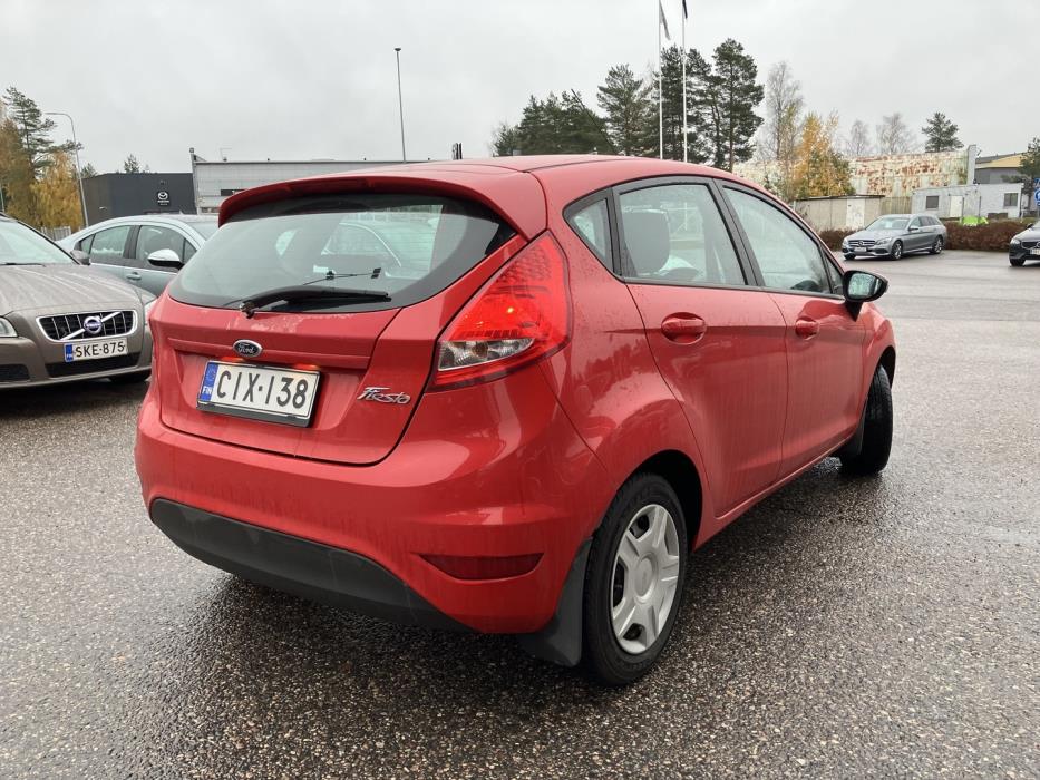 FORD Fiesta 2012