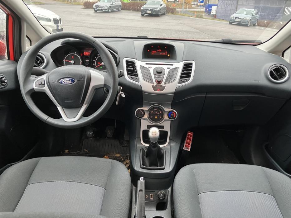 FORD Fiesta 2012