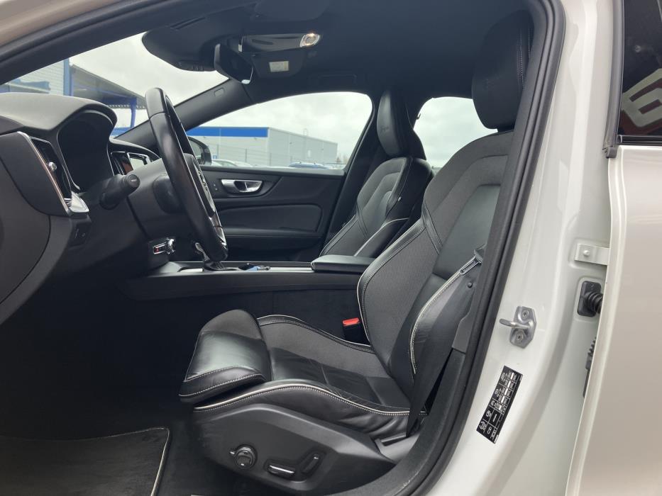 VOLVO S60 2020