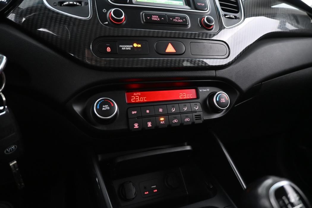 KIA Carens 2017