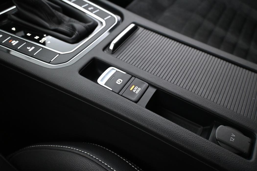 VOLKSWAGEN Passat 2020