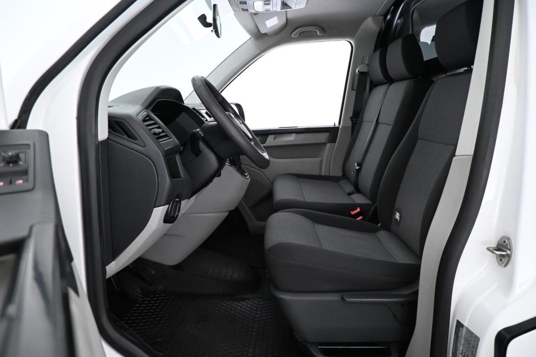 VOLKSWAGEN Transporter 2018