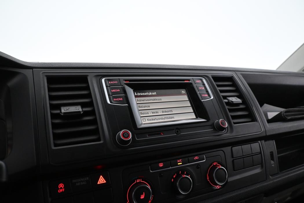 VOLKSWAGEN Transporter 2018