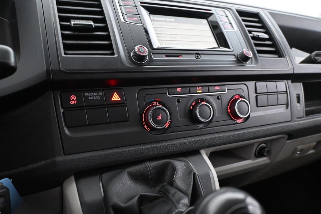 VOLKSWAGEN Transporter 2018