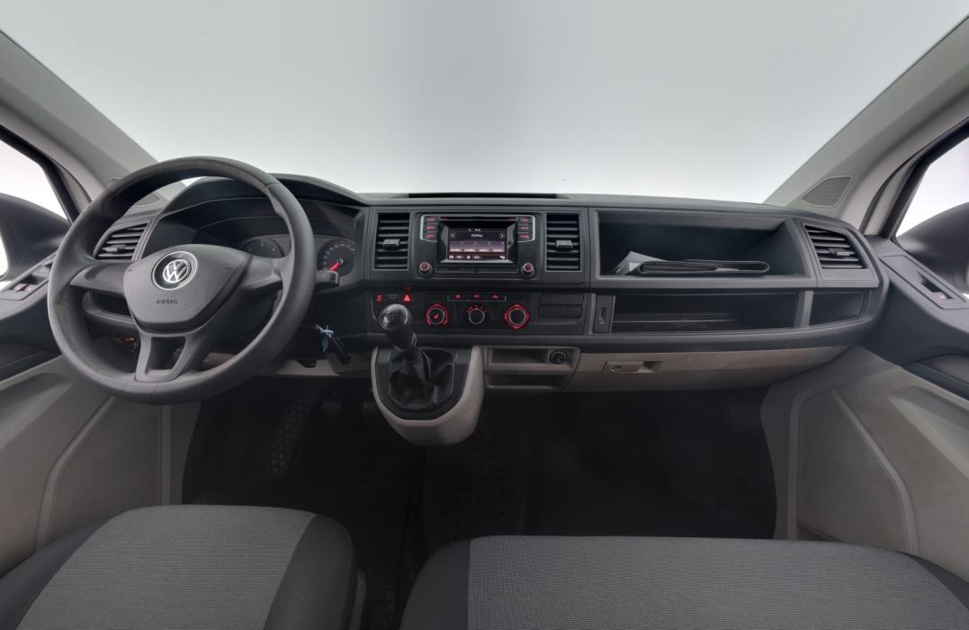 VOLKSWAGEN Transporter 2018