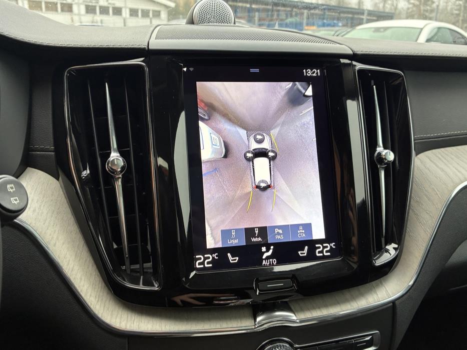 VOLVO XC60 2019