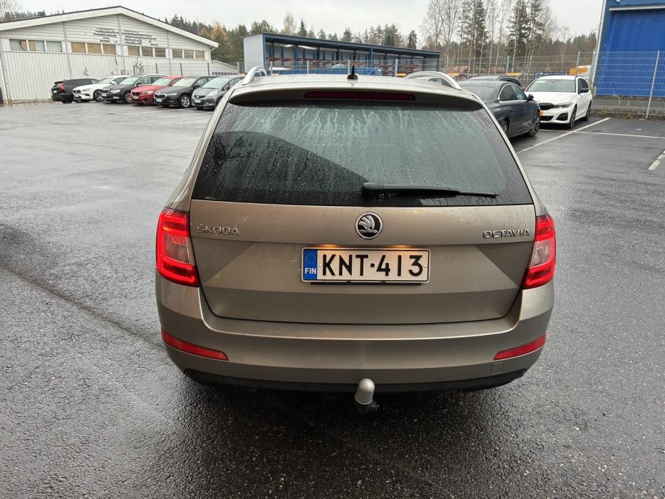 SKODA Octavia 2016