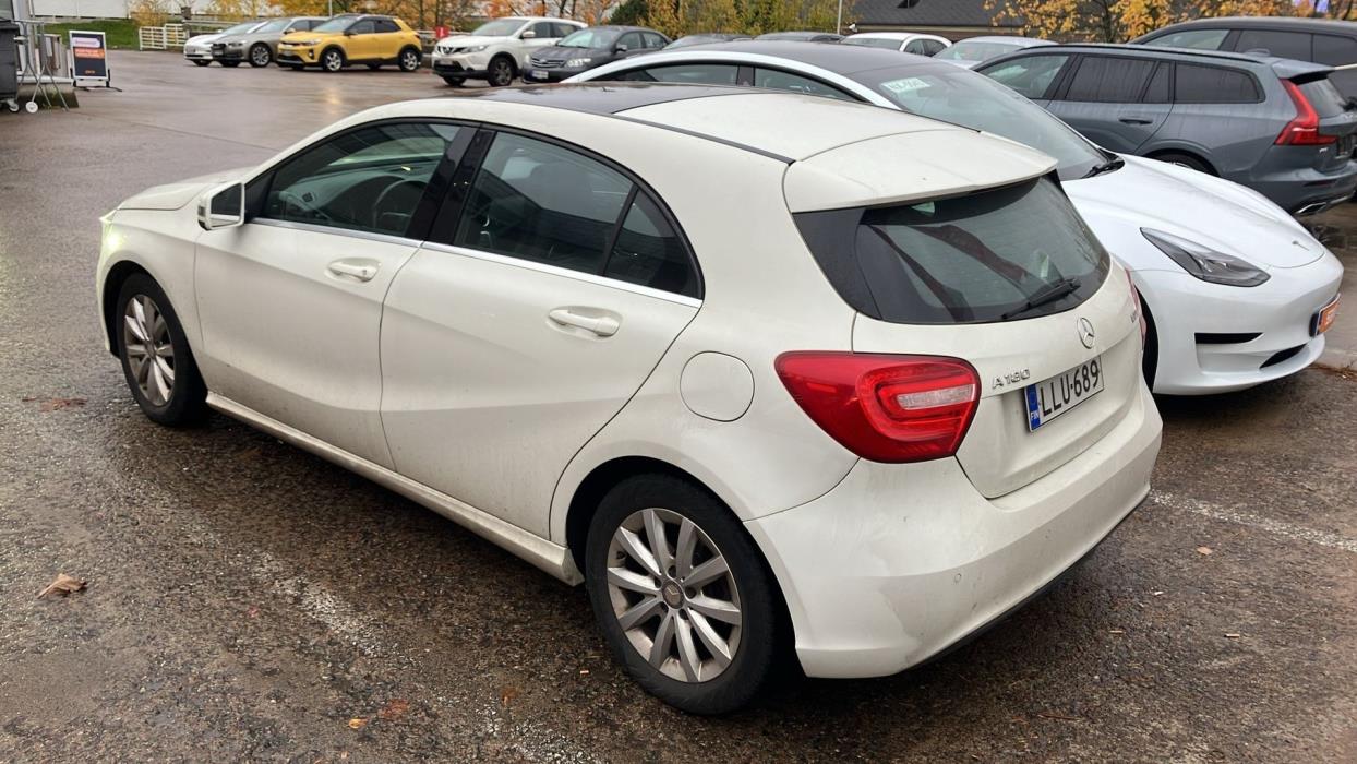 MERCEDES-BENZ A 2013