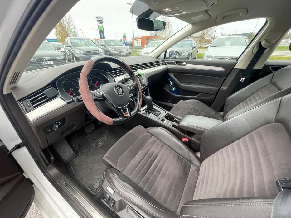 VOLKSWAGEN Passat 2016