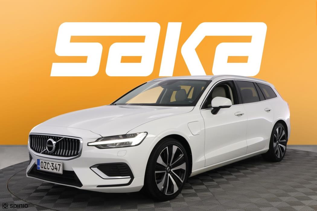 VOLVO V60 2022