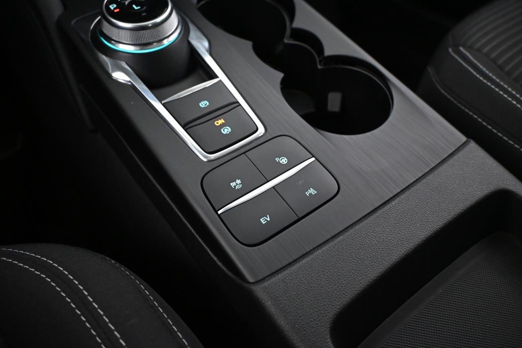FORD Kuga 2022