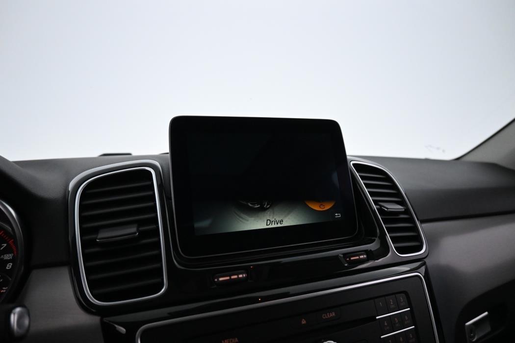 MERCEDES-BENZ GLE 2017