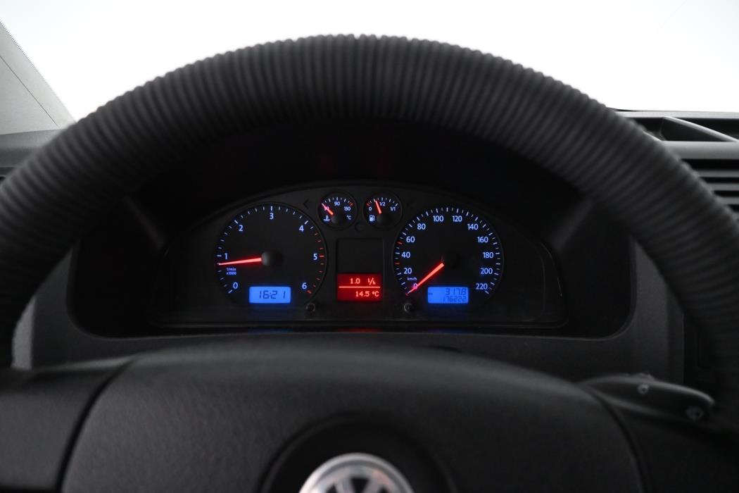 VOLKSWAGEN Transporter 2008