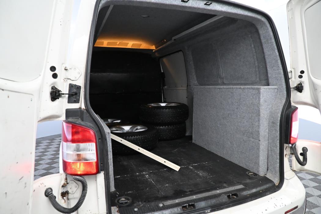 VOLKSWAGEN Transporter 2008