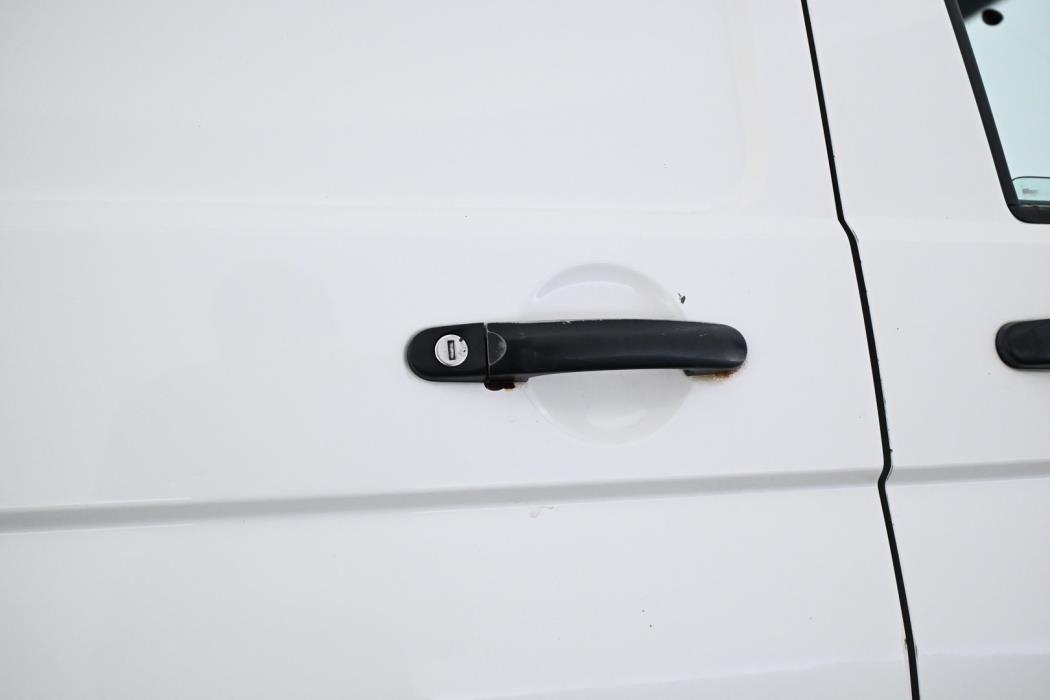 VOLKSWAGEN Transporter 2008