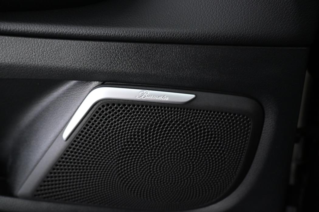MERCEDES-BENZ V 2020
