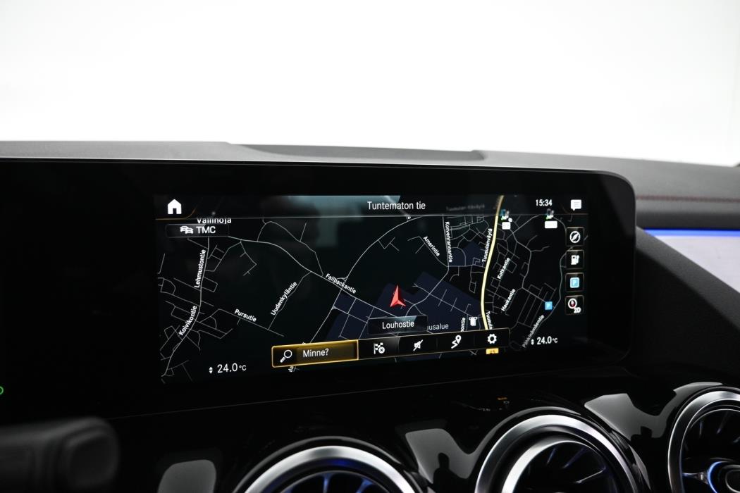 MERCEDES-BENZ EQA 2021