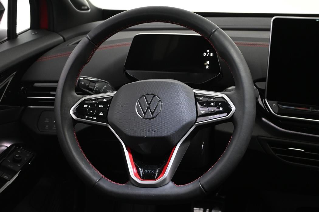 VOLKSWAGEN ID.5 2025