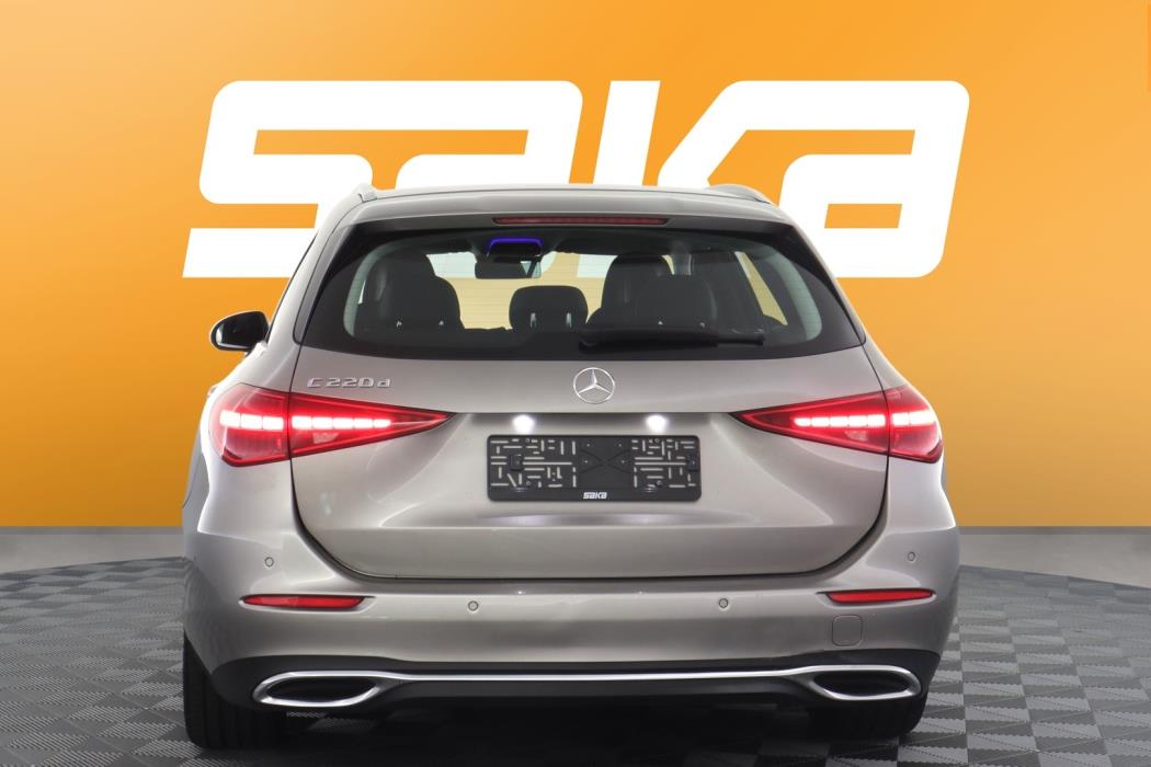 MERCEDES-BENZ C 2022