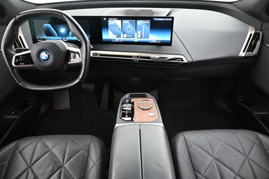 BMW iX 2022