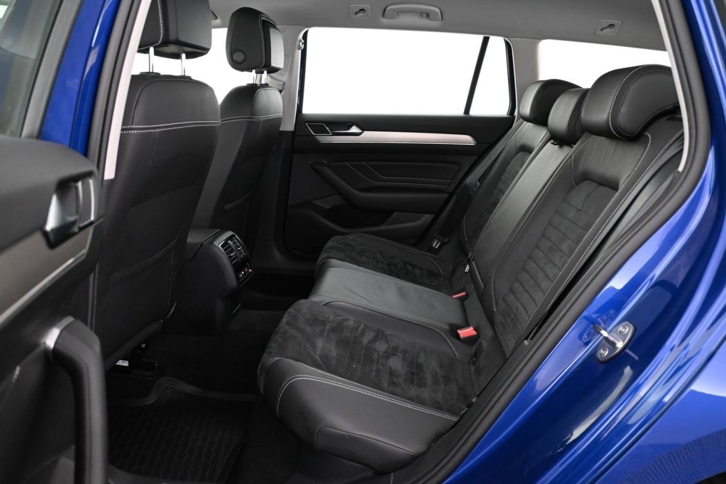 VOLKSWAGEN Passat 2021