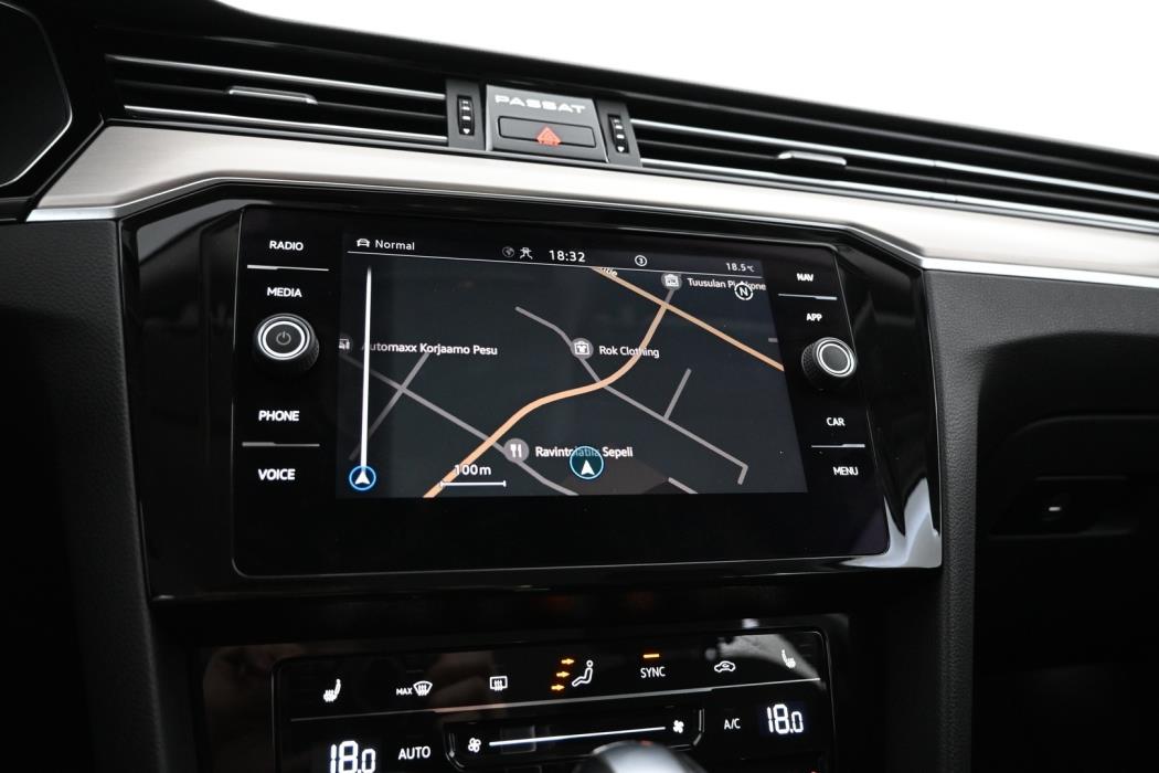 VOLKSWAGEN Passat 2021