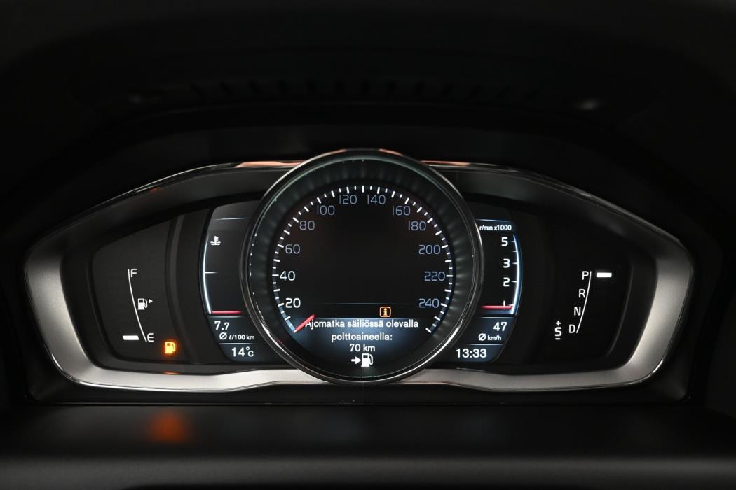 VOLVO XC60 2016