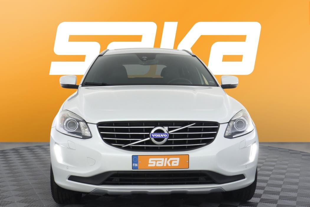 VOLVO XC60 2016