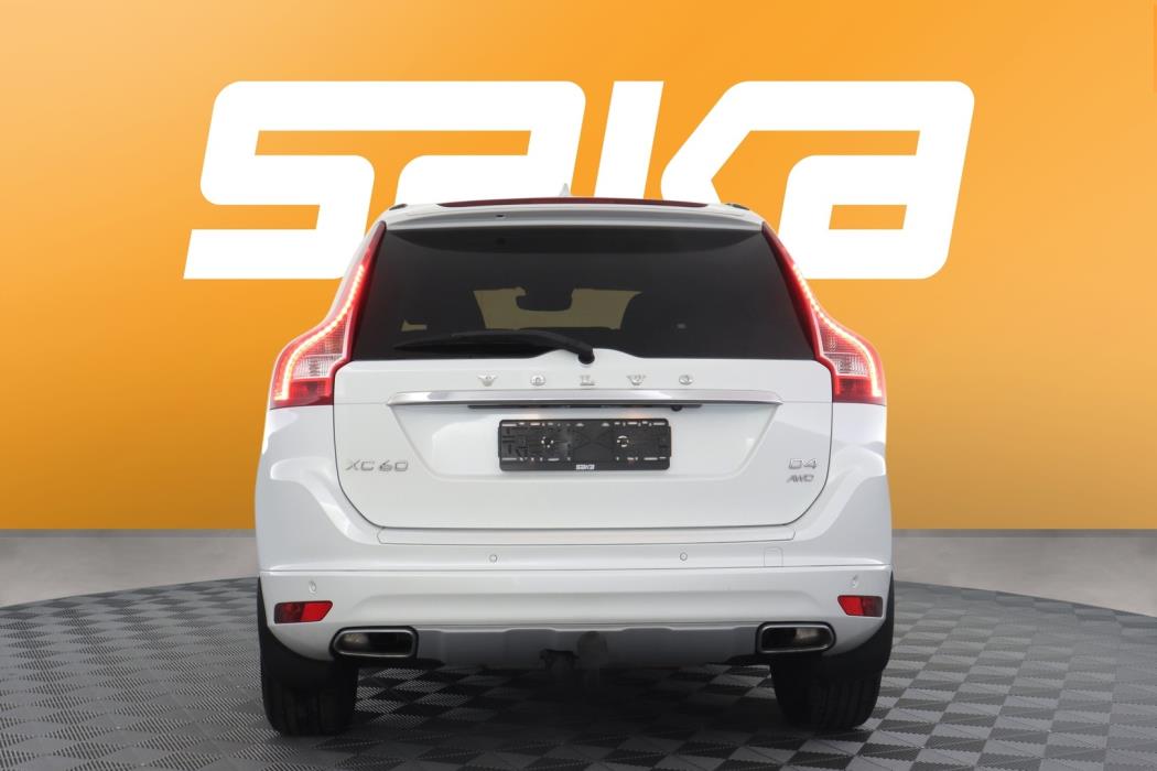 VOLVO XC60 2016