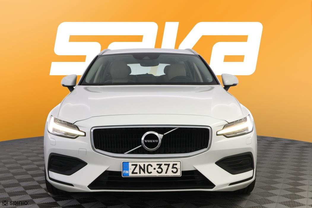 VOLVO V60 2020