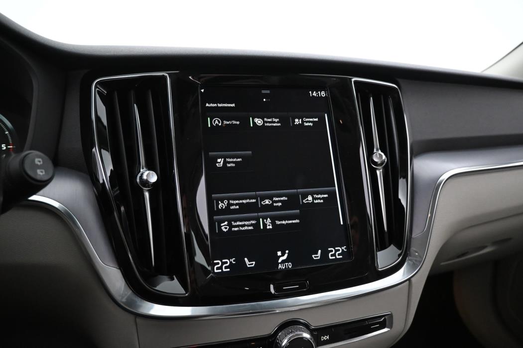 VOLVO V60 2020