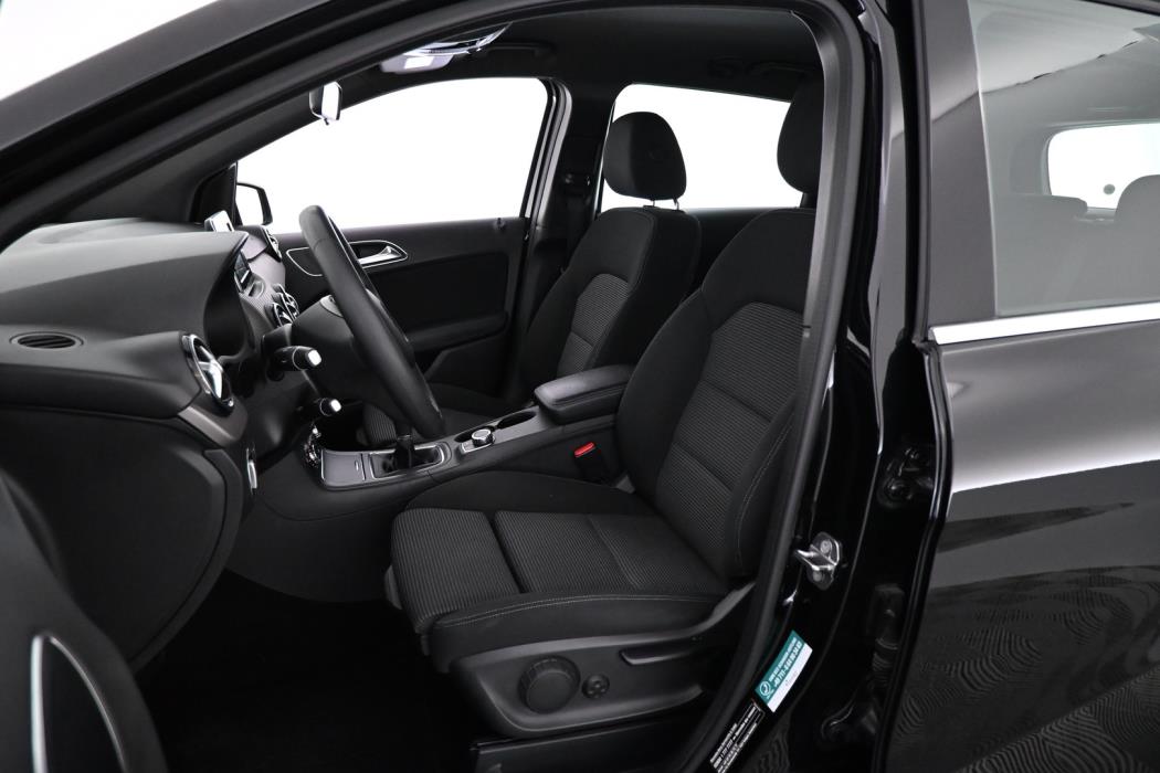 MERCEDES-BENZ B 2018