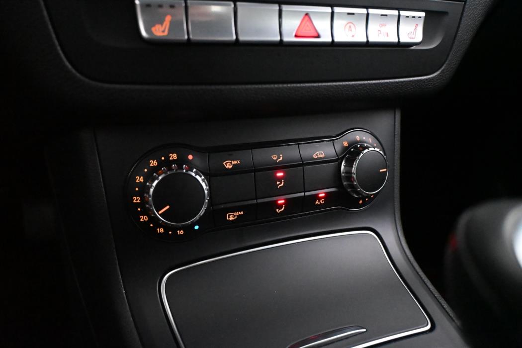 MERCEDES-BENZ B 2018